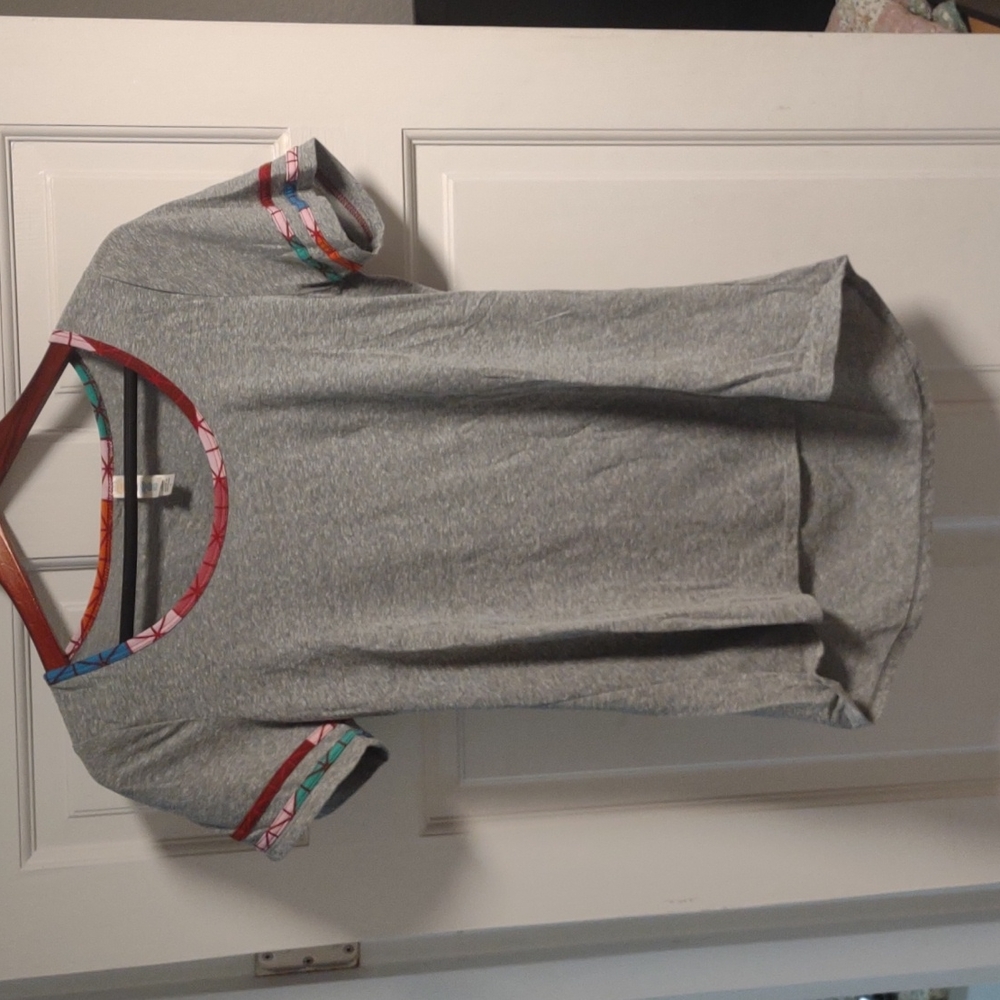 LuLaRoe light T